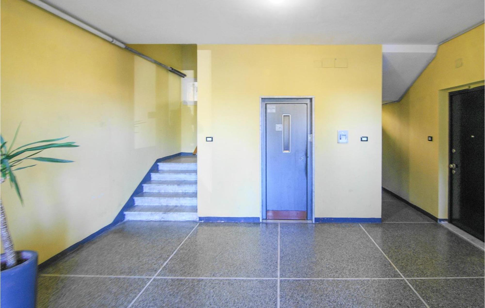 Cozy Apartment In La Spezia With Wifi Esterno foto
