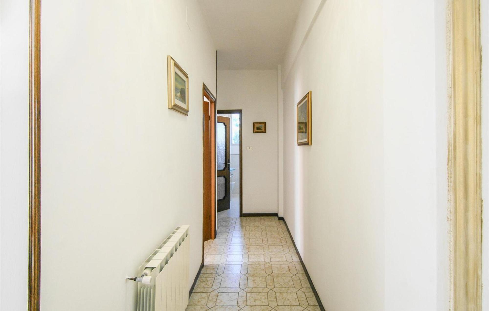 Cozy Apartment In La Spezia With Wifi Esterno foto