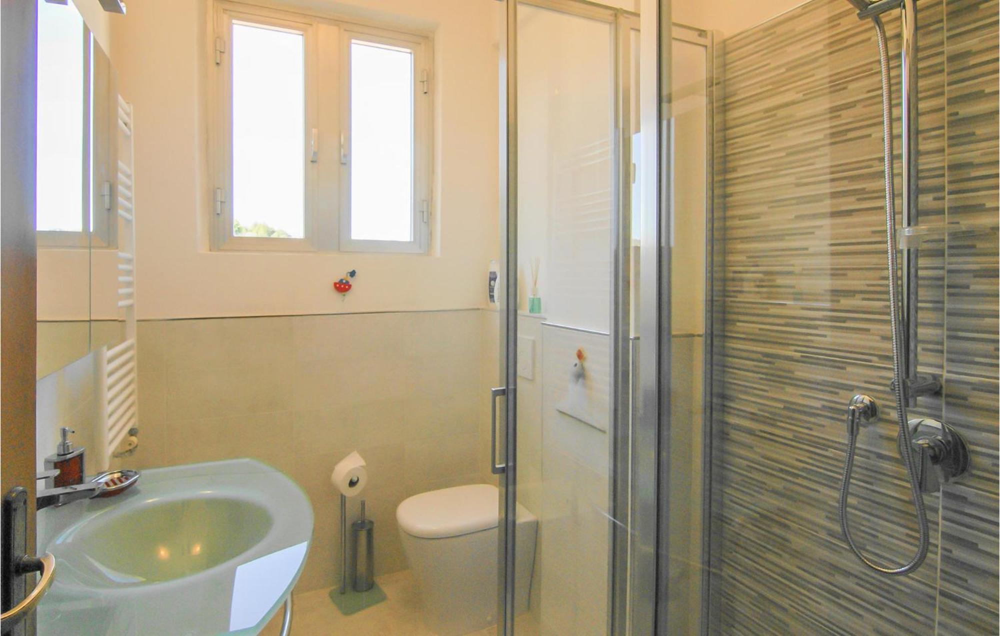 Cozy Apartment In La Spezia With Wifi Esterno foto